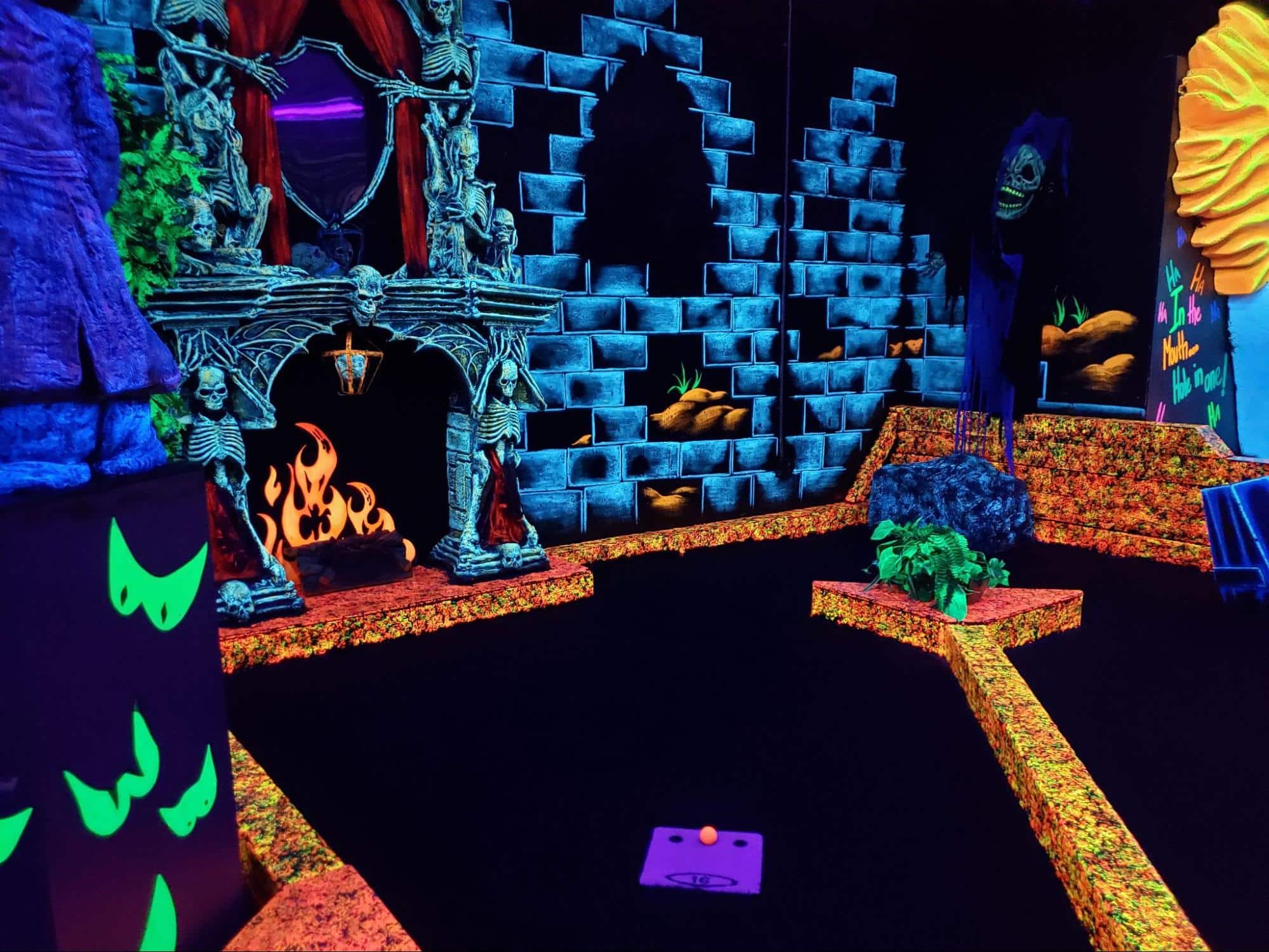 Mini Golf In Charlotte 1 A glow-in-the-dark indoor mini golf course at monster mini golf.