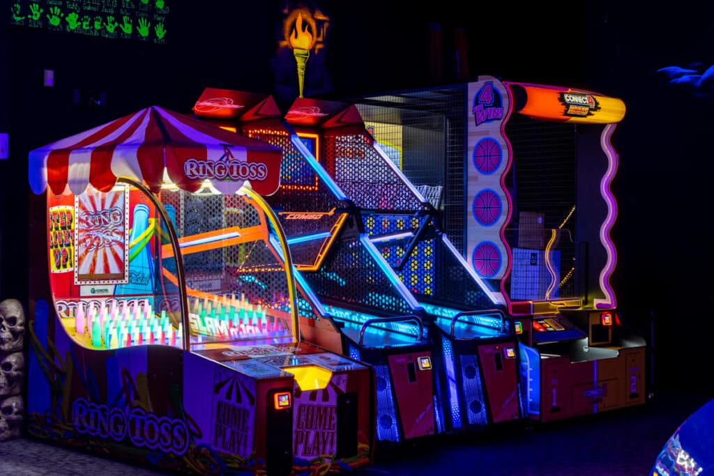 Ring toss and basketball hoops arcade games at monster mini golf in eatontown, new jersey